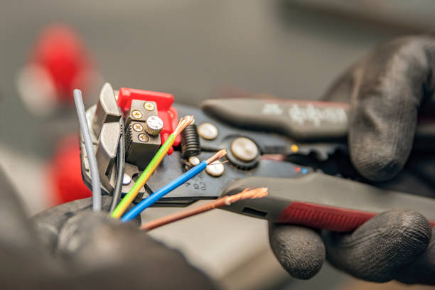 Best 24-Hour Electrician  in Sloan, IA